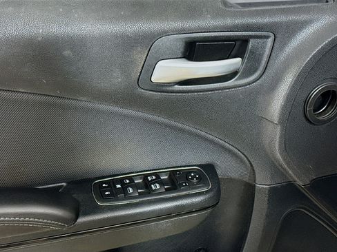 Used 2018 Dodge Charger SXT w/ Blacktop Package RWD image 24