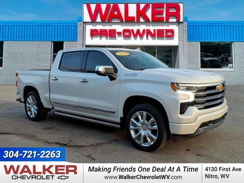 Certified 2024 Chevrolet Silverado 1500 High Country w/ High Country Premium Package AWD/4WD image 1