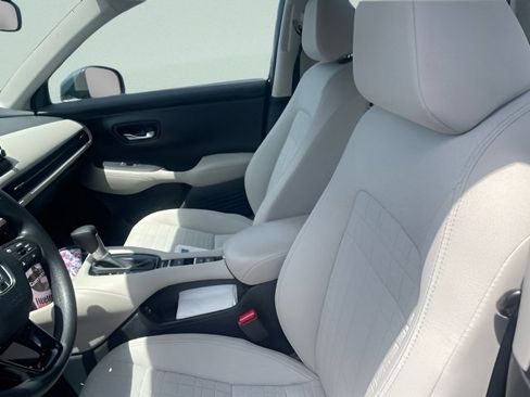 Used 2024 Honda HR-V LX image 19