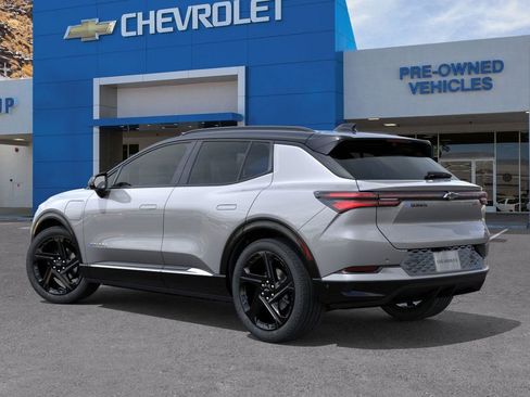 New 2026 Chevrolet Equinox EV RS image 3