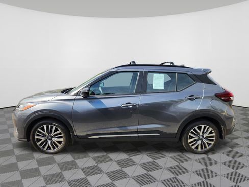 Certified 2024 Nissan Kicks SR w/ Exterior Package FWD image 5
