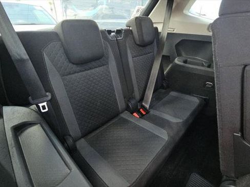 Used 2020 Volkswagen Tiguan S w/ 3rd Row Seat Package AWD/4WD image 18