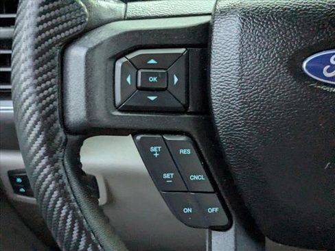 Used 2018 Ford F150 XLT w/ Equipment Group 302A Luxury RWD image 4
