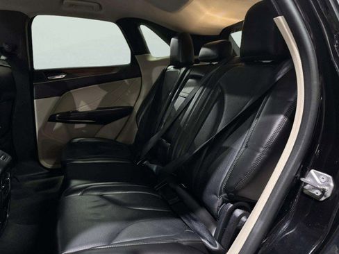 Used 2019 Lincoln MKC Select w/ Select Plus Package image 43