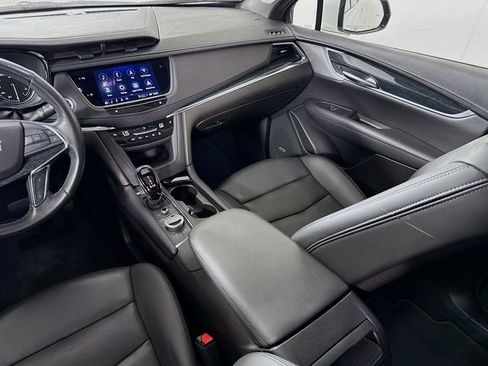 Used 2023 Cadillac XT5 Premium Luxury image 25