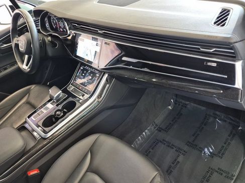 Used 2023 Audi Q7 3.0T Premium Plus AWD/4WD image 19