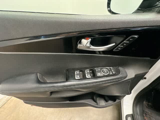 Used 2016 Kia Sorento SX AWD/4WD image 19