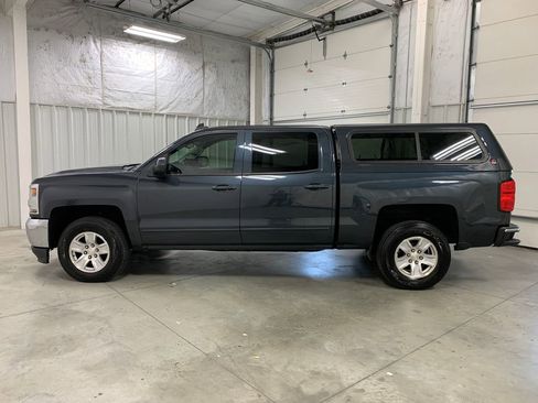 Used 2018 Chevrolet Silverado 1500 LT w/ All Star Edition image 18