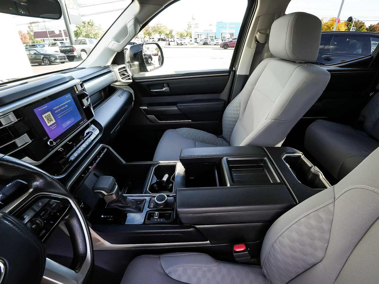Used 2023 Toyota Tundra SR5 w/ SR5 Convenience Package AWD/4WD image 34