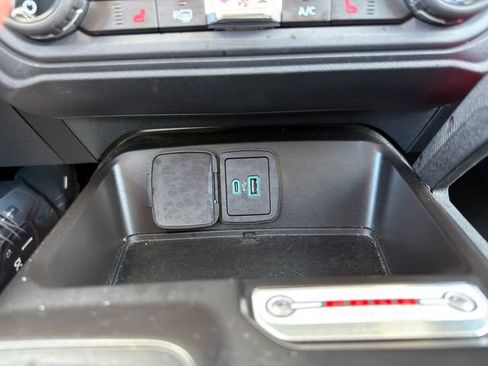 Used 2024 Ford Bronco Heritage Edition AWD/4WD image 27