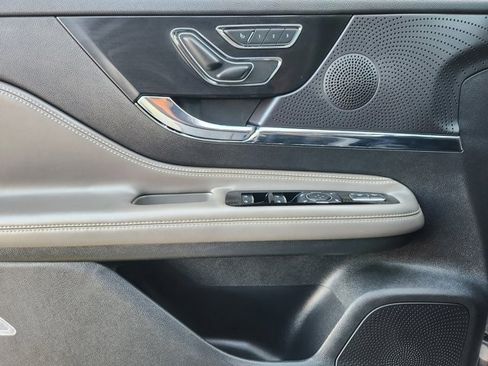 Used 2023 Lincoln Corsair FWD w/ Equipment Group 101A image 20