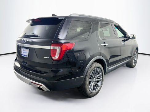 Used 2017 Ford Explorer Platinum AWD/4WD image 5