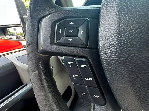 Used 2021 Ford F250 XL w/ Power Equipment Group image 29