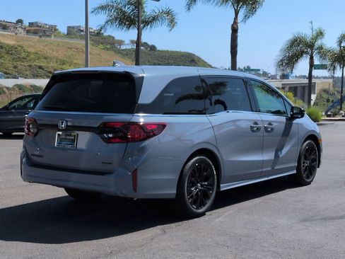 New 2026 Honda Odyssey Sport-L image 9