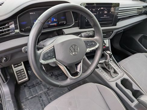 Used 2025 Volkswagen Jetta Sport FWD image 13
