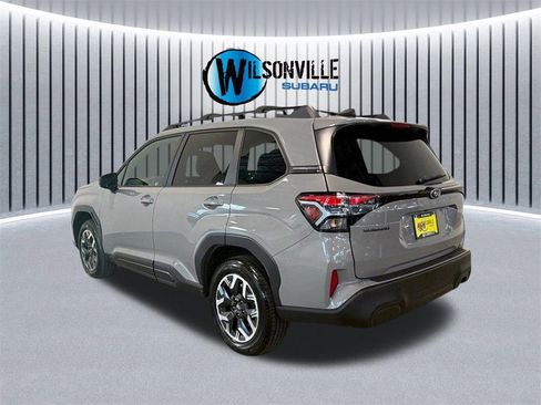 Used 2026 Subaru Forester Premium image 8