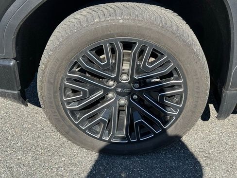 Used 2022 GMC Sierra 1500 Denali Ultimate image 10