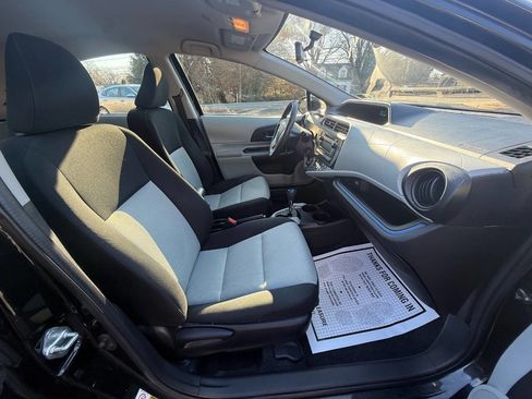 Used 2012 Toyota Prius C Two image 18