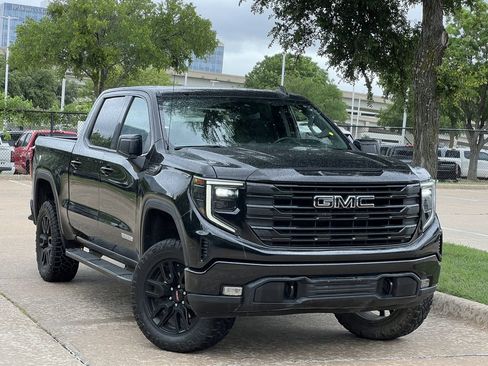 Used 2024 GMC Sierra 1500 Elevation w/ LPO, Elevation Black Package RWD image 2