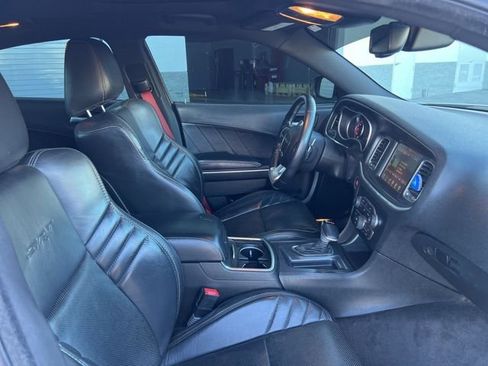 Used 2016 Dodge Charger SRT w/ Harman/Kardon Audio Group image 17