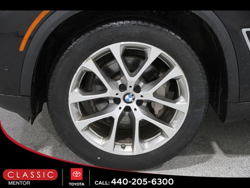 Used 2022 BMW X5 xDrive40i AWD/4WD image 23