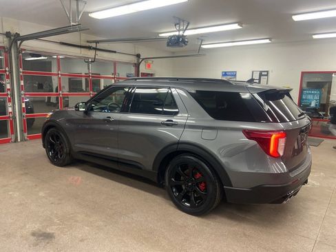 Used 2024 Ford Explorer ST w/ Equipment Group 401A image 13