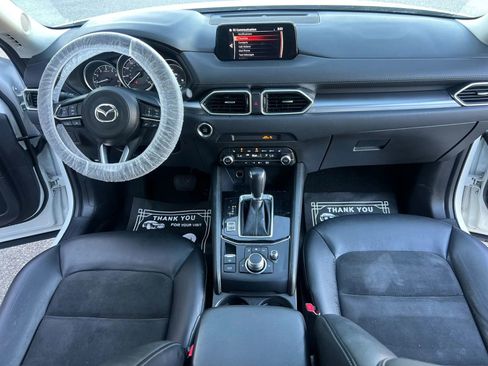 Used 2019 MAZDA CX-5 Touring FWD image 13