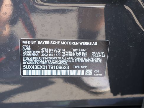 Used 2026 BMW X6 M60i AWD/4WD image 32