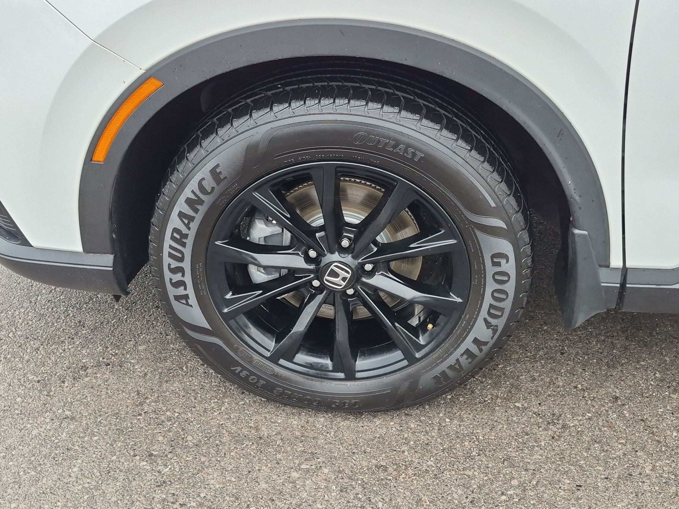 Used 2025 Honda CR-V Sport image 14