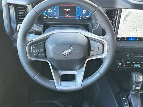 New 2025 Ford Bronco Badlands w/ Sasquatch Package image 14