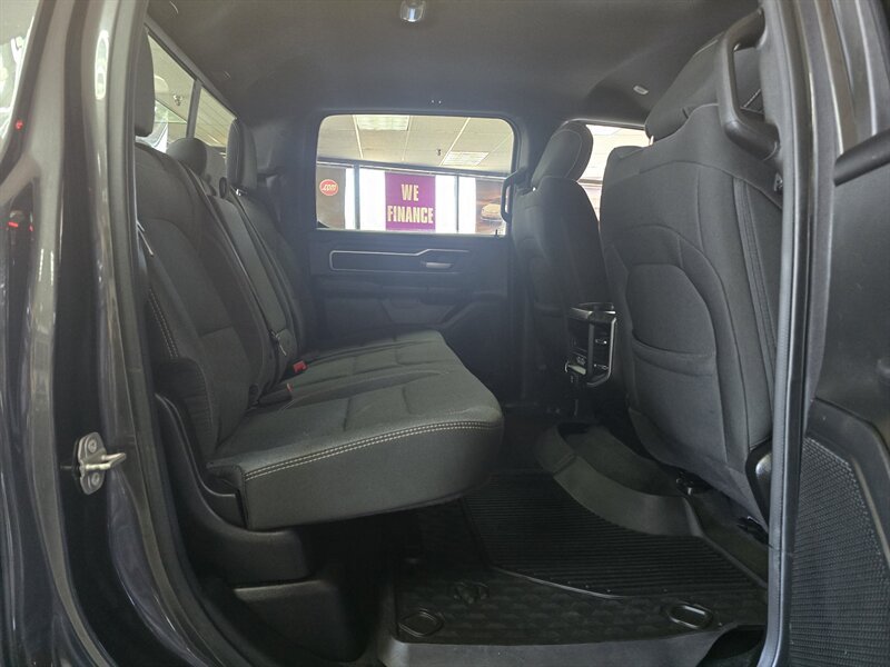 Used 2022 RAM 1500 Big Horn AWD/4WD image 18