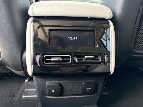 New 2026 Lincoln Aviator AWD image 16