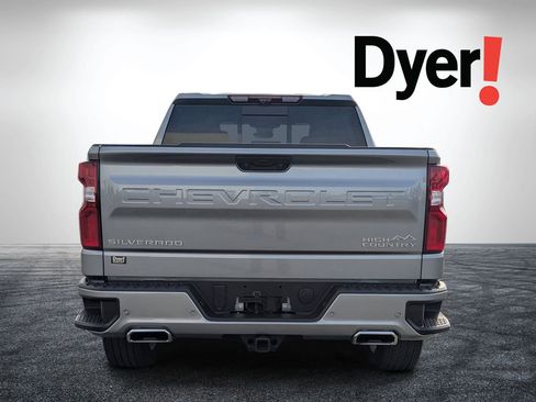 Certified 2025 Chevrolet Silverado 1500 High Country w/ High Country Premium Package AWD/4WD image 5