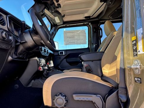 New 2026 Jeep Gladiator Willys image 19