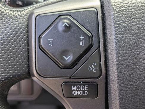 Used 2019 Toyota Tacoma TRD Sport AWD/4WD image 13