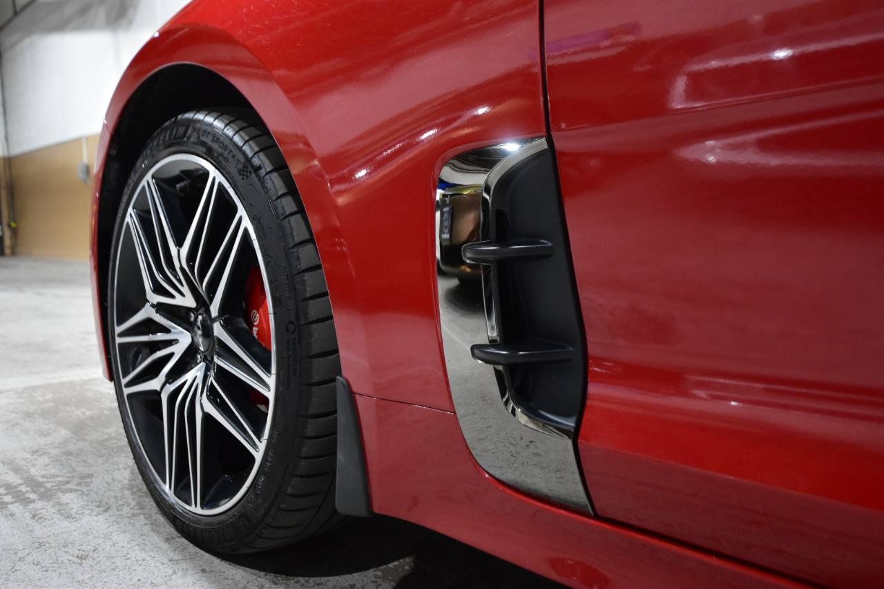 Used 2022 Kia Stinger GT1 AWD/4WD image 4