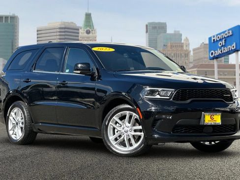 Used 2022 Dodge Durango GT RWD image 3
