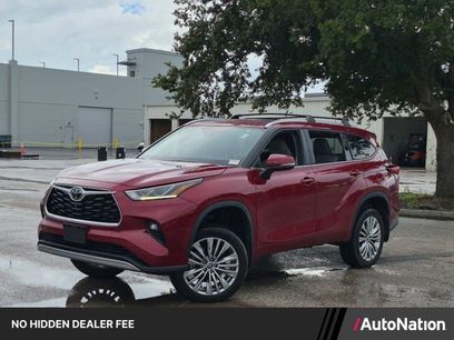 Used 2022 Toyota Highlander Platinum