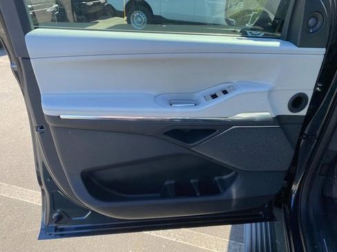 New 2026 Lincoln Navigator L Reserve AWD/4WD image 11
