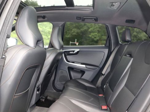 Used 2015 Volvo XC60 T6 Platinum AWD/4WD image 29