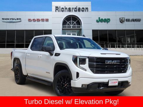 Used 2025 GMC Sierra 1500 Elevation AWD/4WD image 1