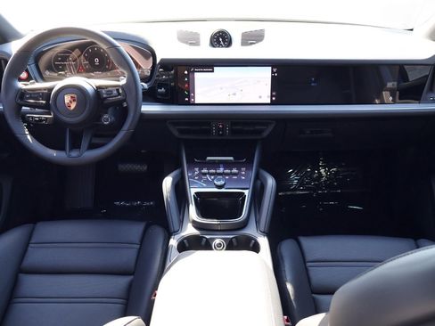 New 2026 Porsche Cayenne Coupe image 21