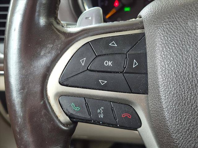 Used 2014 Jeep Grand Cherokee Overland w/ Advanced Technology Group AWD/4WD image 4