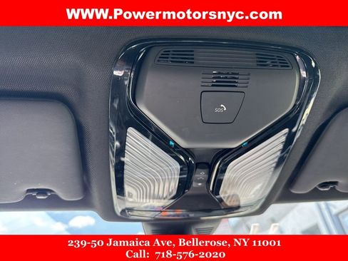 Used 2024 BMW 330e xDrive w/ Convenience Package image 36