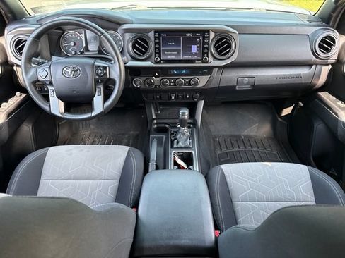 Used 2021 Toyota Tacoma TRD Sport w/ Blackout Package (TMS) AWD/4WD image 18
