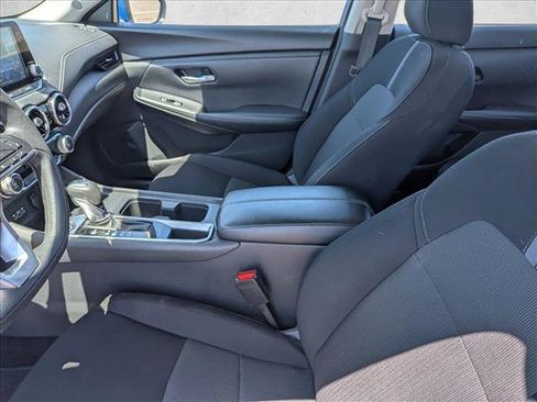 Used 2024 Nissan Sentra SV FWD image 14