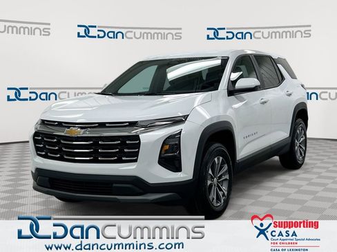 New 2026 Chevrolet Equinox LT FWD image 1