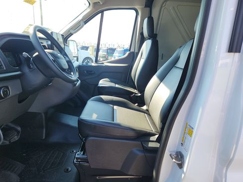 New 2026 Ford Transit 250 image 8