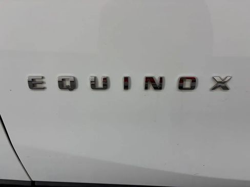 Used 2019 Chevrolet Equinox LS w/ LPO, Cargo Package FWD image 25