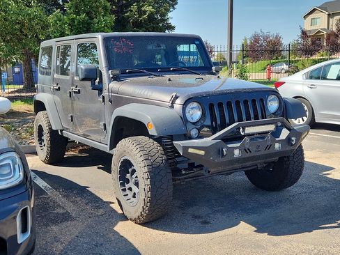 Used 2018 Jeep Wrangler Unlimited Sport AWD/4WD image 1